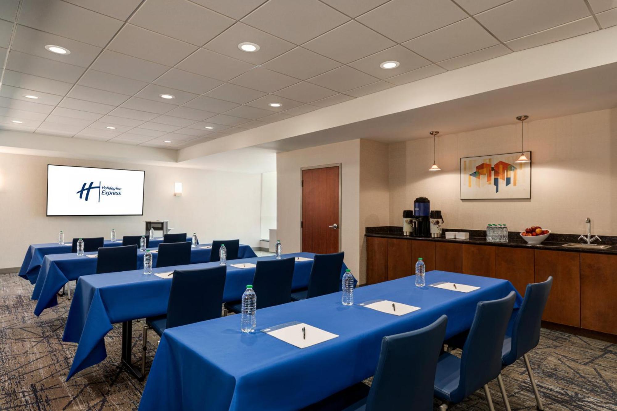 Holiday Inn Express Baltimore At The Stadiums By Ihg מראה חיצוני תמונה