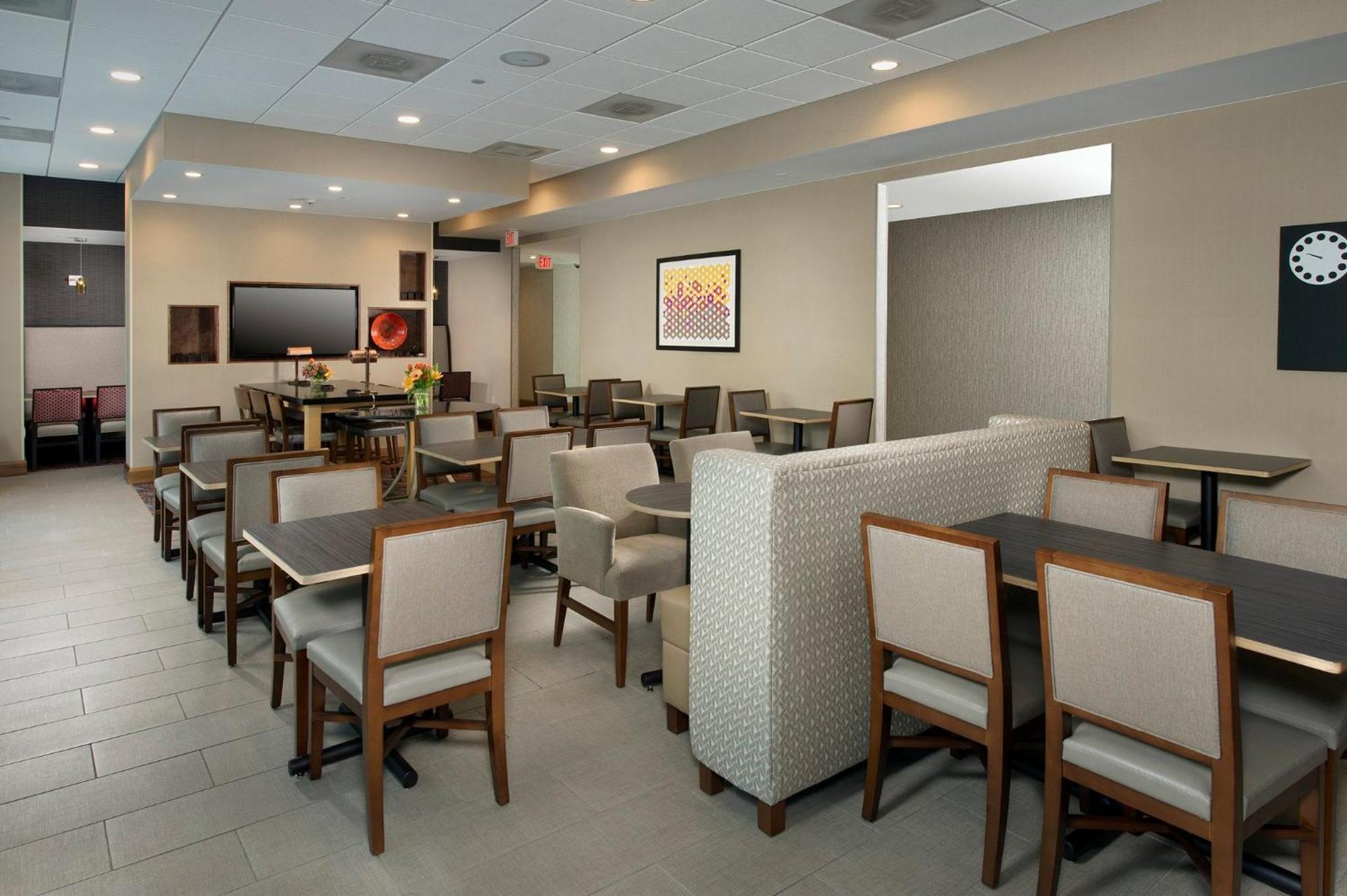 Holiday Inn Express Baltimore At The Stadiums By Ihg מראה חיצוני תמונה